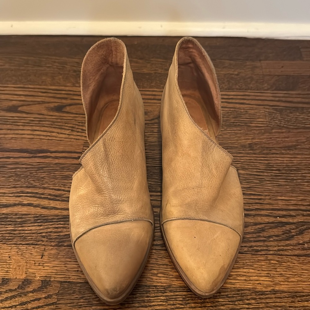 Free People leather flats